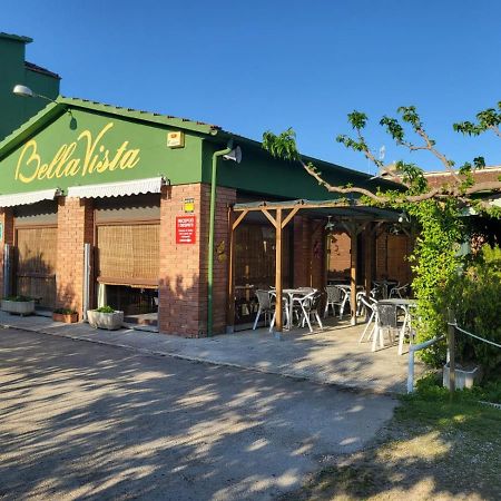 Alberg Restaurant Bellavista Santa Pau Exterior photo